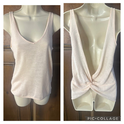 NWOT SIZE 4 Lululemon Athletica Light Pink Tank Top
