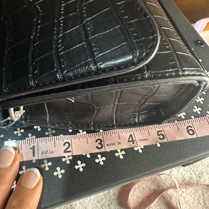 NWT SIZE OS French Connection Croc-Embossed Black Crossbody Bag