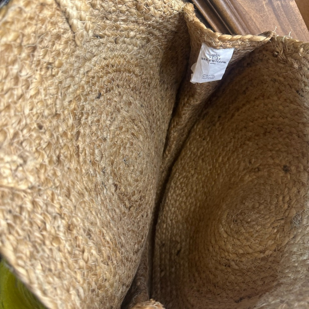 Stylish Tan Straw Tote with Yellow Tassel