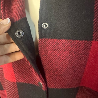 NWT SIZE S WILL FIT A M BB Dakota Checkered Red and Black Utility Jacket