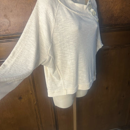 SIZE XS WILL FIT UP TO A L We The Free Cream Crew Neck Sweater