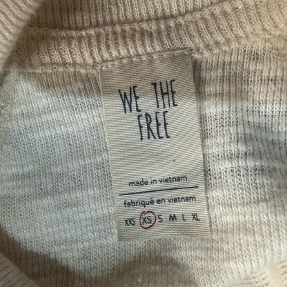 SIZE XS WILL FIT UP TO A L We The Free Cream Crew Neck Sweater