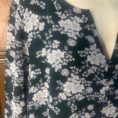 SIZE XL 1. State Dark Floral Blouse