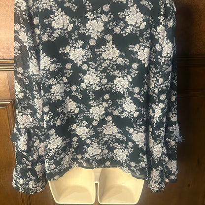 SIZE XL 1. State Dark Floral Blouse