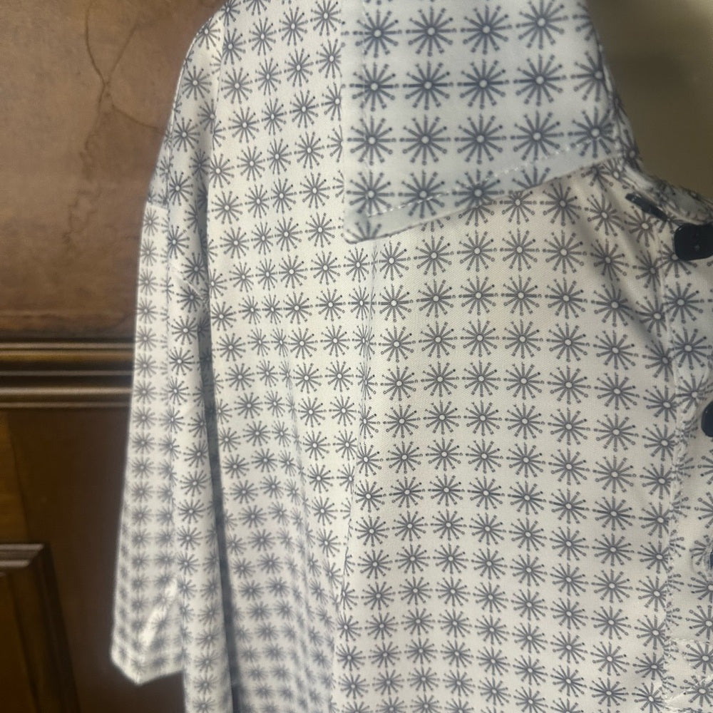 NWT SIZE XL QED London Gray  and White Checkered Polo Shirt