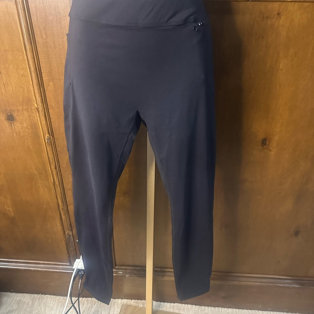 NWT SIZE XL Elegant Black Women's Leggings
