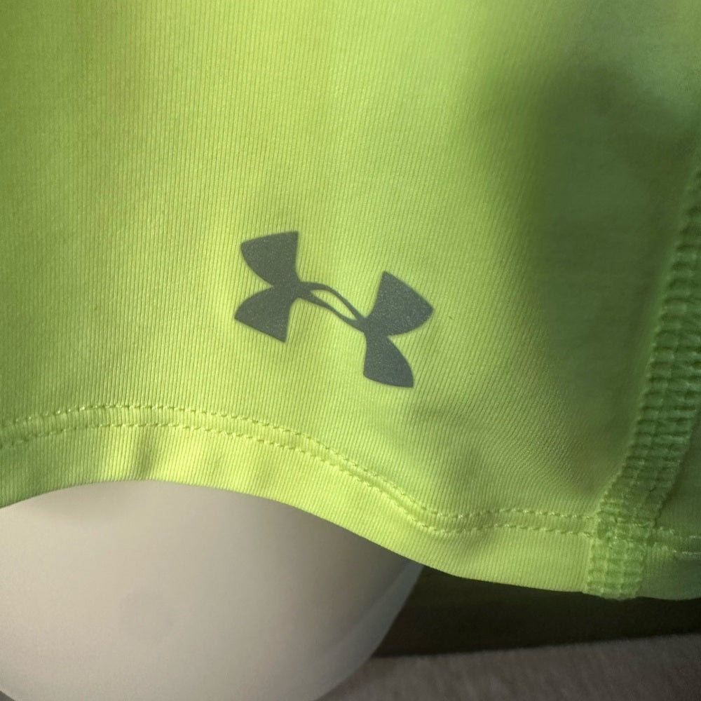 SIZE S/P Under Armour Women's Neon Yellow V-Neck Tee
