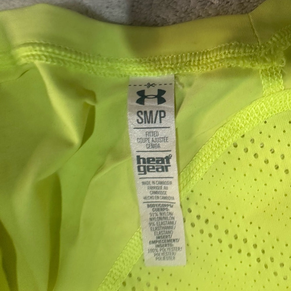 SIZE S/P Under Armour Women's Neon Yellow V-Neck Tee