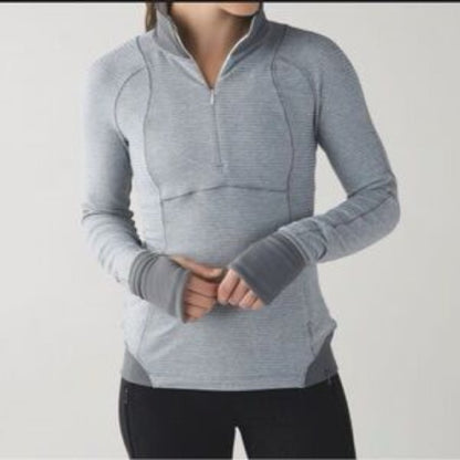 PRE-OWNED SIZE 4-6? Lululemon Athletica Light Gray Half-Zip Hoodie