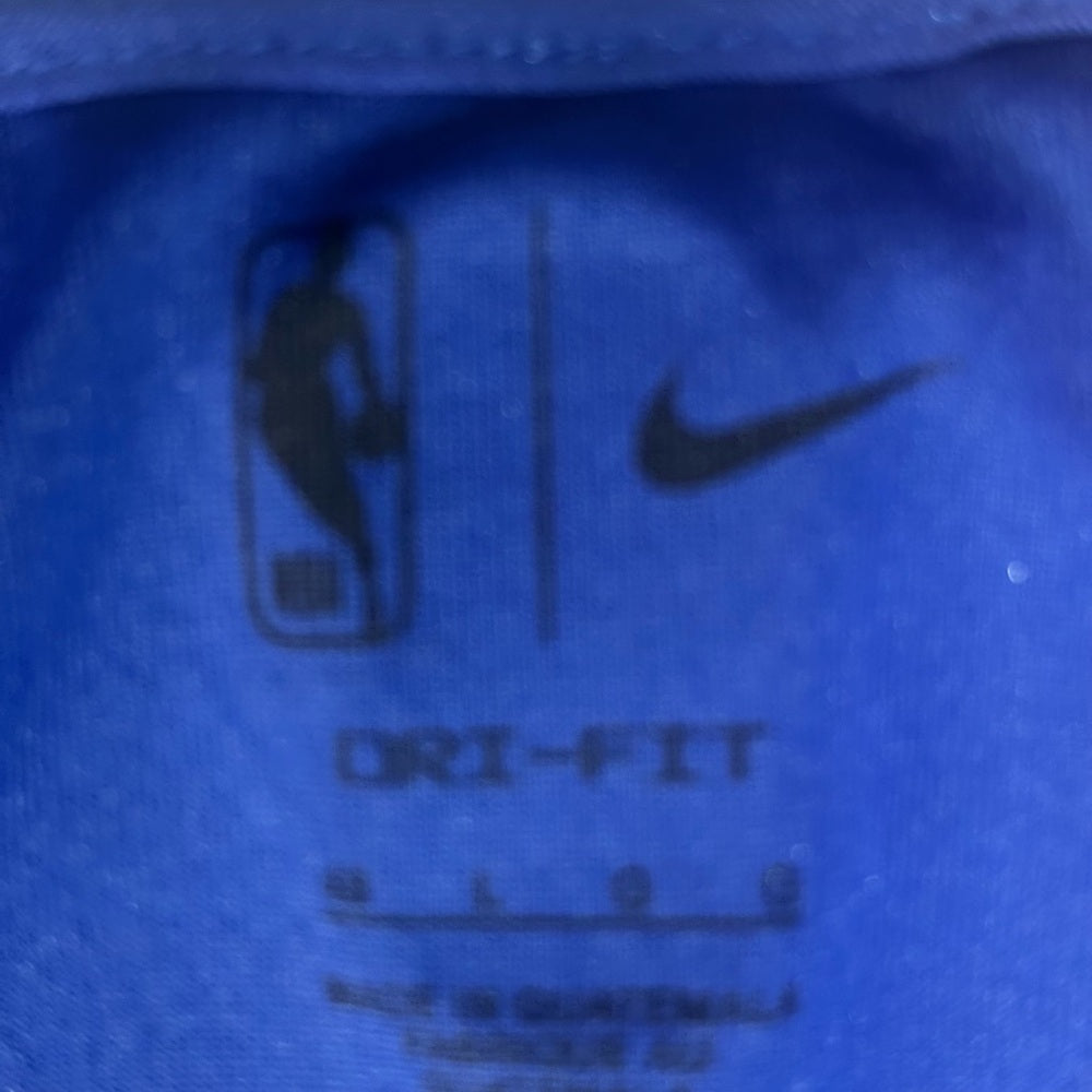 NWT SIZE L UNI-SEX Nike Golden State Warriors Blue Jersey