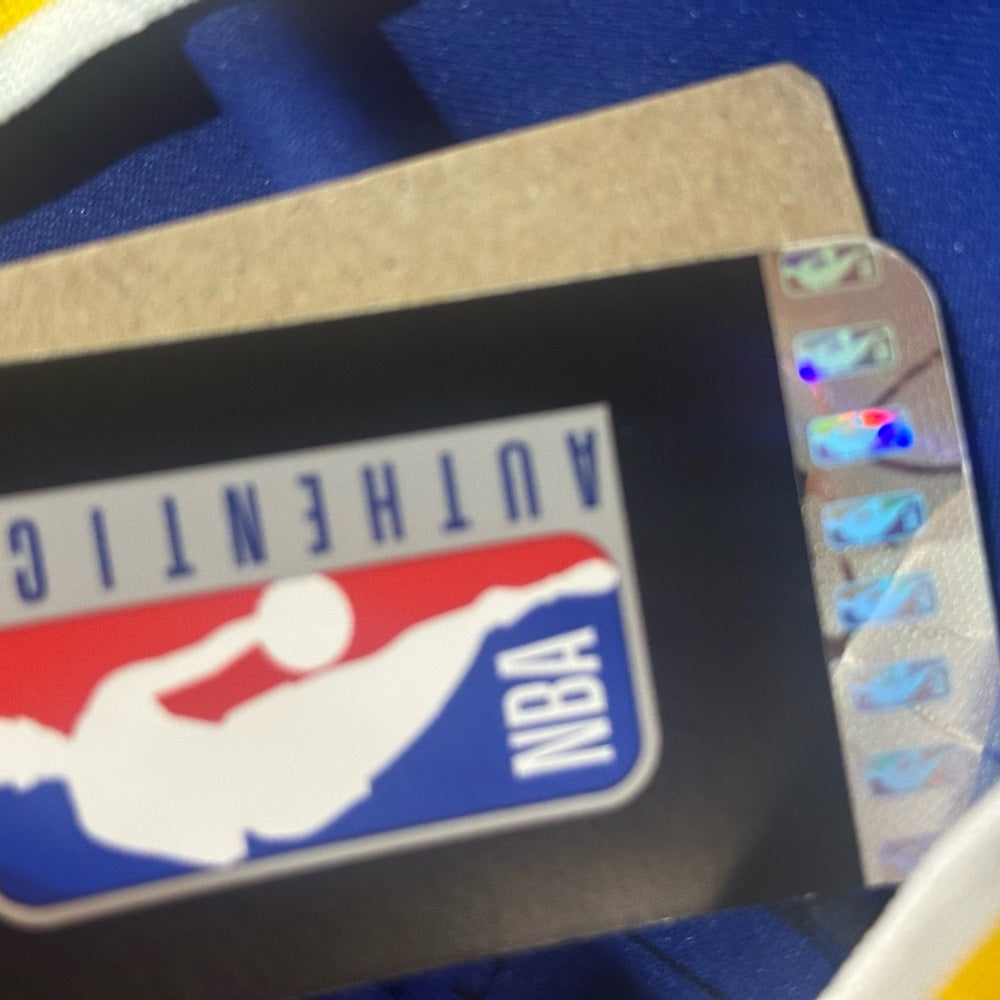 NWT SIZE L UNI-SEX Nike Golden State Warriors Blue Jersey