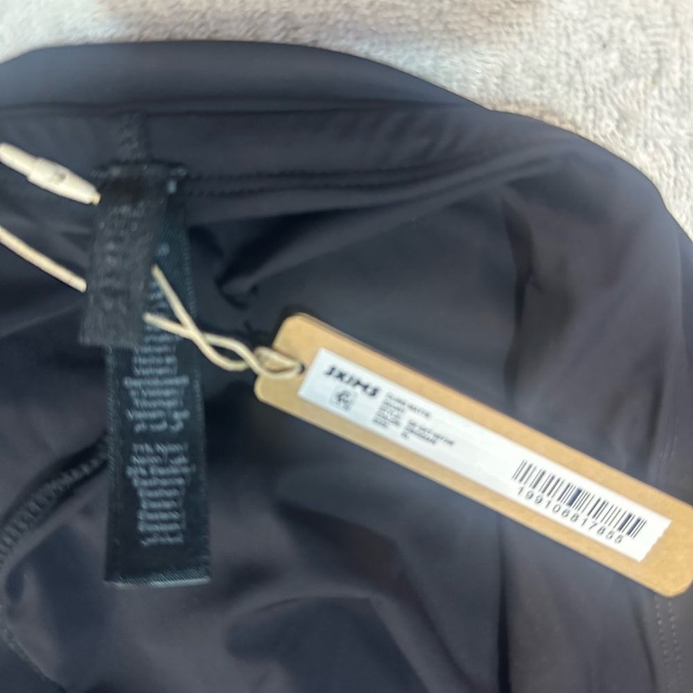 NWT SIZE XL SKIMS Elegant Black Mini Skirt