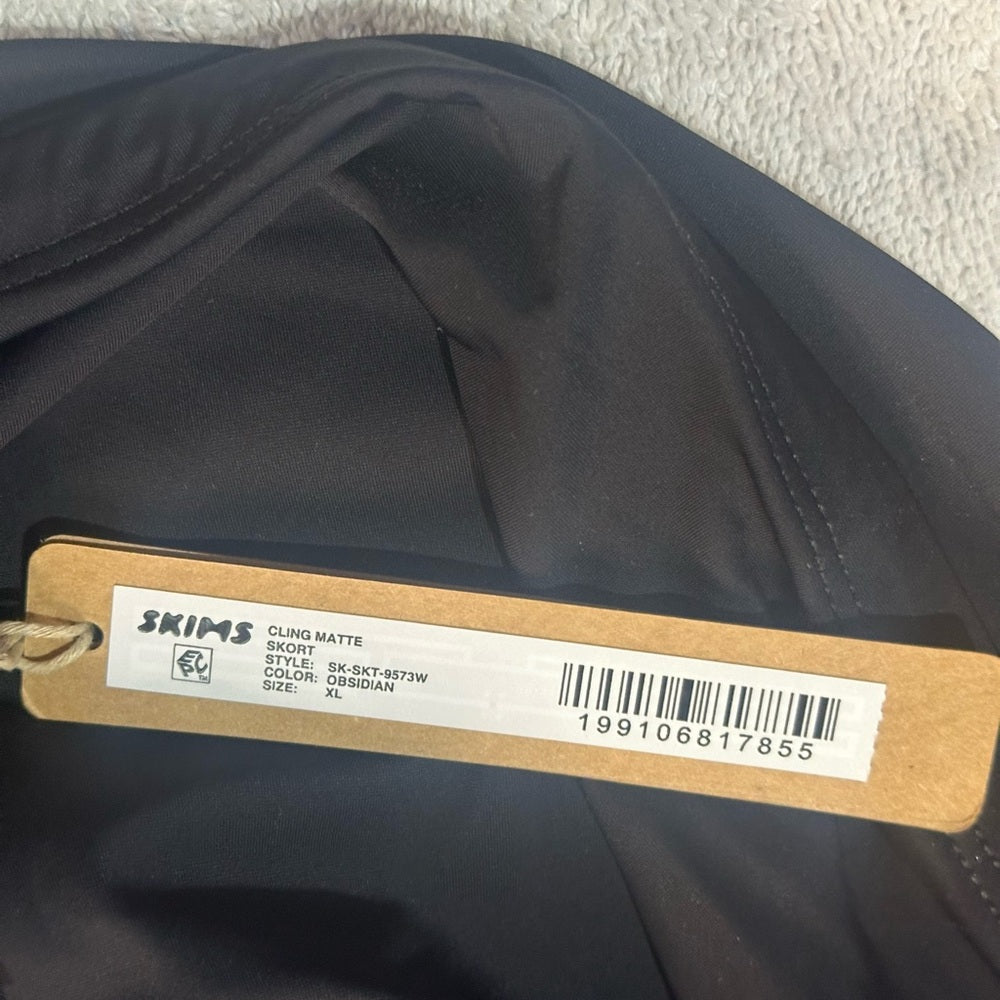 NWT SIZE XL SKIMS Elegant Black Mini Skirt