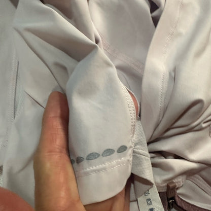 SIZE 8 Lululemon Athletica Soft Pink Long Sleeve Tee