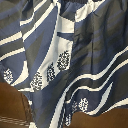 NWT SIZE M FP Movement by Free People Navy and White Athletic Shorts