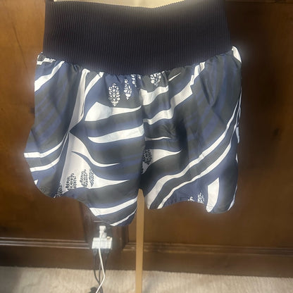 NWT SIZE M FP Movement by Free People Navy and White Athletic Shorts