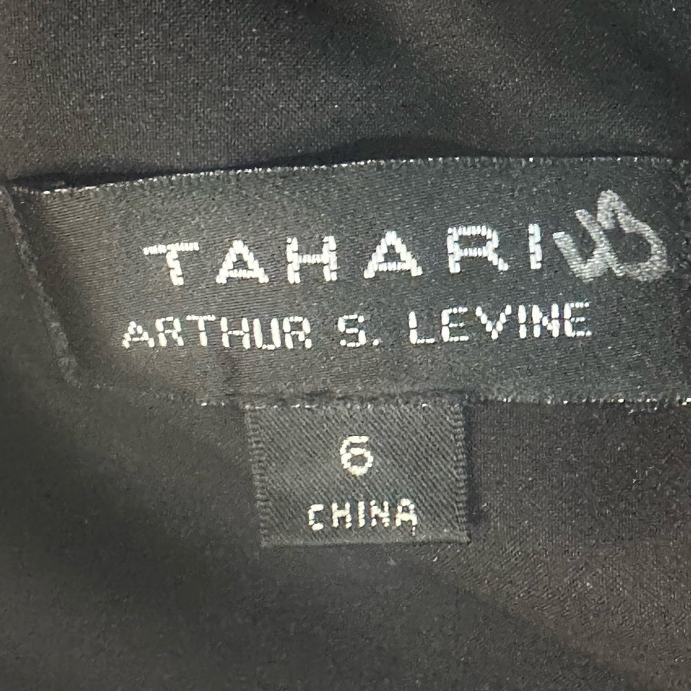 NWT SIZE 6 Tahari Black and White Patterned Dress with Tan Belt