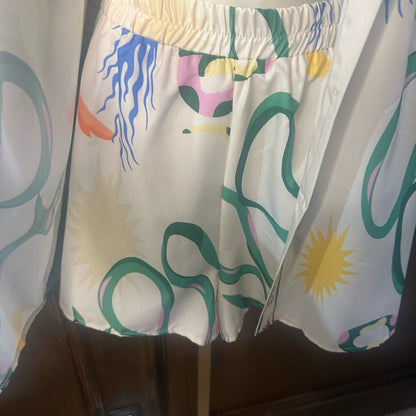 NWOT SIZE XL Vibrant Print Boutique Women's Two-Piece Set