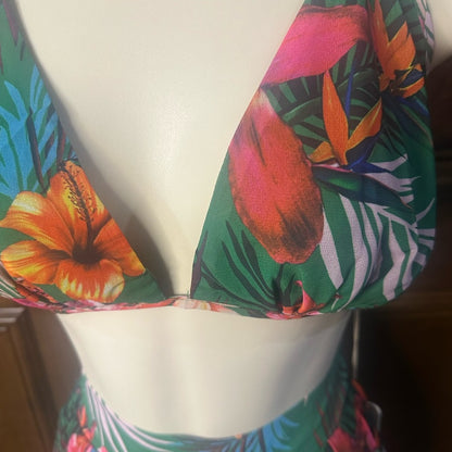NWT SIZE M-L  L'ATISTE Tropical Floral Two-Piece Set