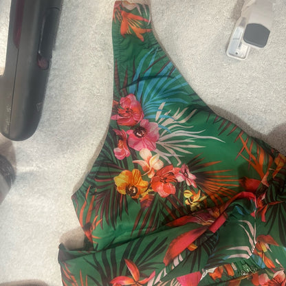NWT SIZE M-L  L'ATISTE Tropical Floral Two-Piece Set
