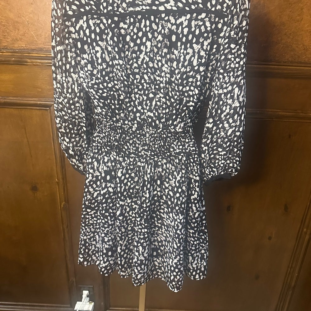NWT SIZE 1/US 4 The Kooples Black and White Patterned Long Sleeve Dress