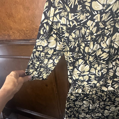 NWT SIZE 2/US 6 The Kooples Black and White Floral Mini Dress