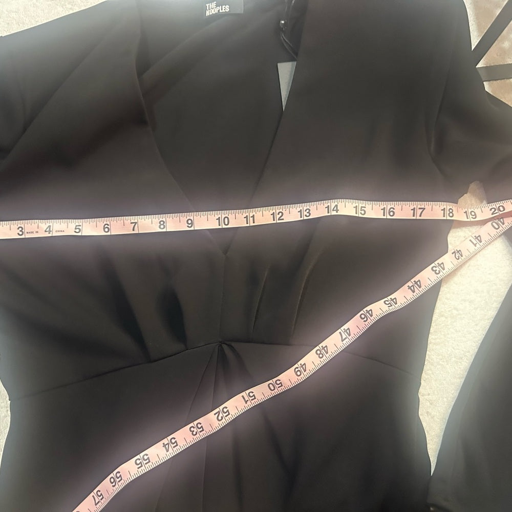 NWT SIZE 2/US 6 The Kooples Elegant Black V-Neck Mini Dress