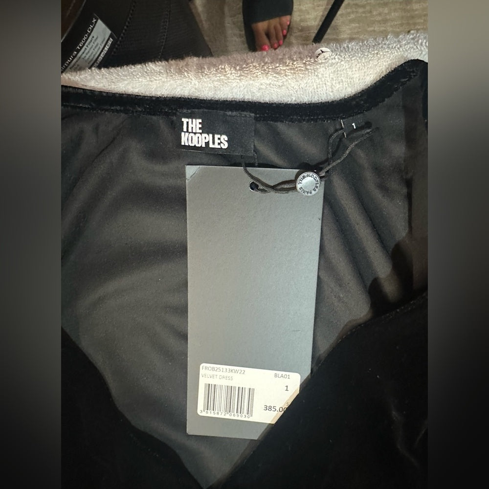 NWT SIZE 1/US4 The Kooples Elegant Black Velvet Dress