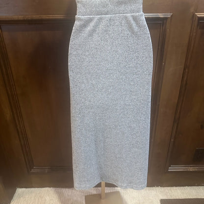 NWOT SIZE XL Time and Tru Gray Knit Midi Skirt