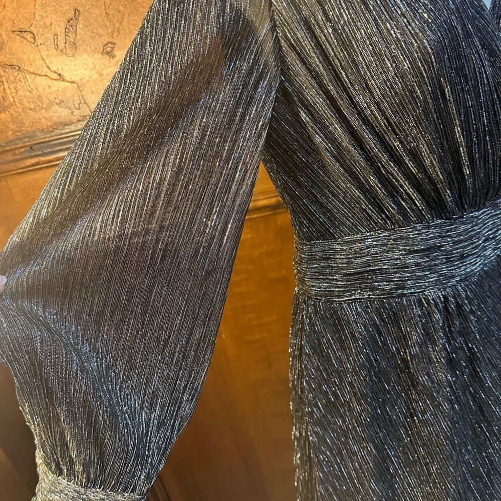 NWT SIZE 1/US 4 The Kooples Metallic Silver Long Sleeve Dress