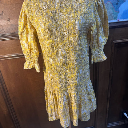 NWT SIZE 3/L Mango Mustard Floral Long Sleeve Dress
