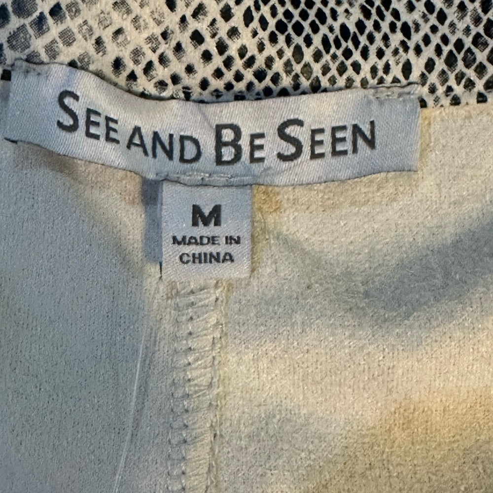 NWT SIZE M Elegant Snakeskin Print Blazer