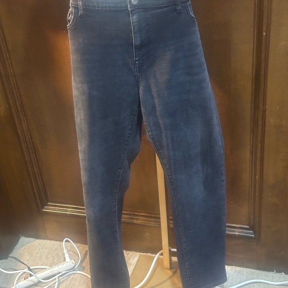 SIZE 38/32 Tommy Hilfiger Navy Slim Jeans