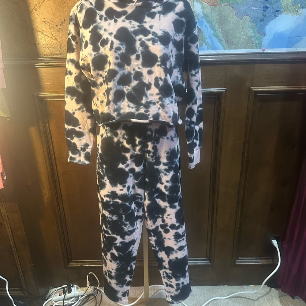 NWT SIZE M 525 America Monochrome Tie-Dye Jogger Set