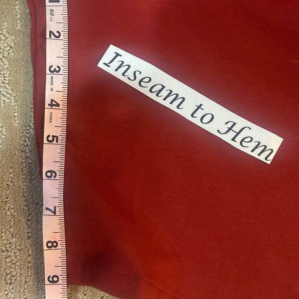 NWOT SIZE 36 Men's Classic Red Flat Front Shorts