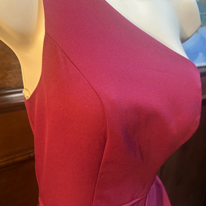 NWT SIZE 0 Chic One-Shoulder Burgundy Gown