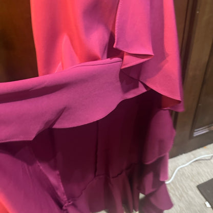 NWT SIZE 0 Chic One-Shoulder Burgundy Gown