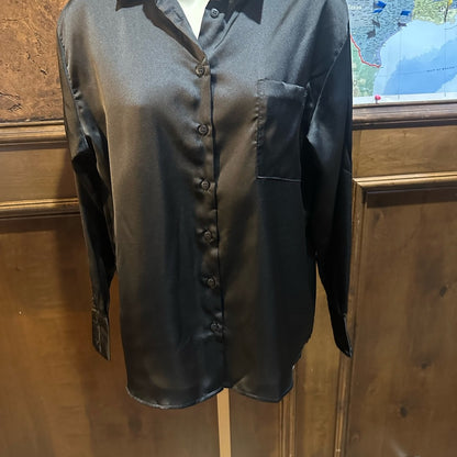 NWT SIZE XS LBLC the label Black Button Down Shirt