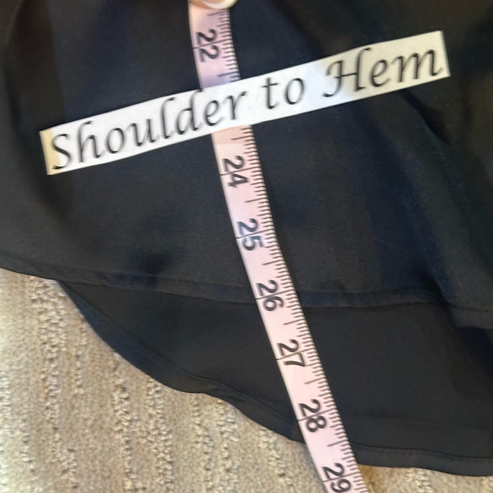 NWT SIZE XS LBLC the label Black Button Down Shirt