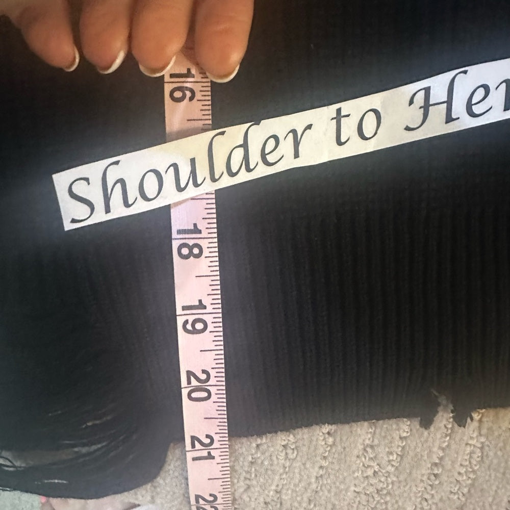 NWT SIZE S 525 America Distressed Black V-Neck Sweater