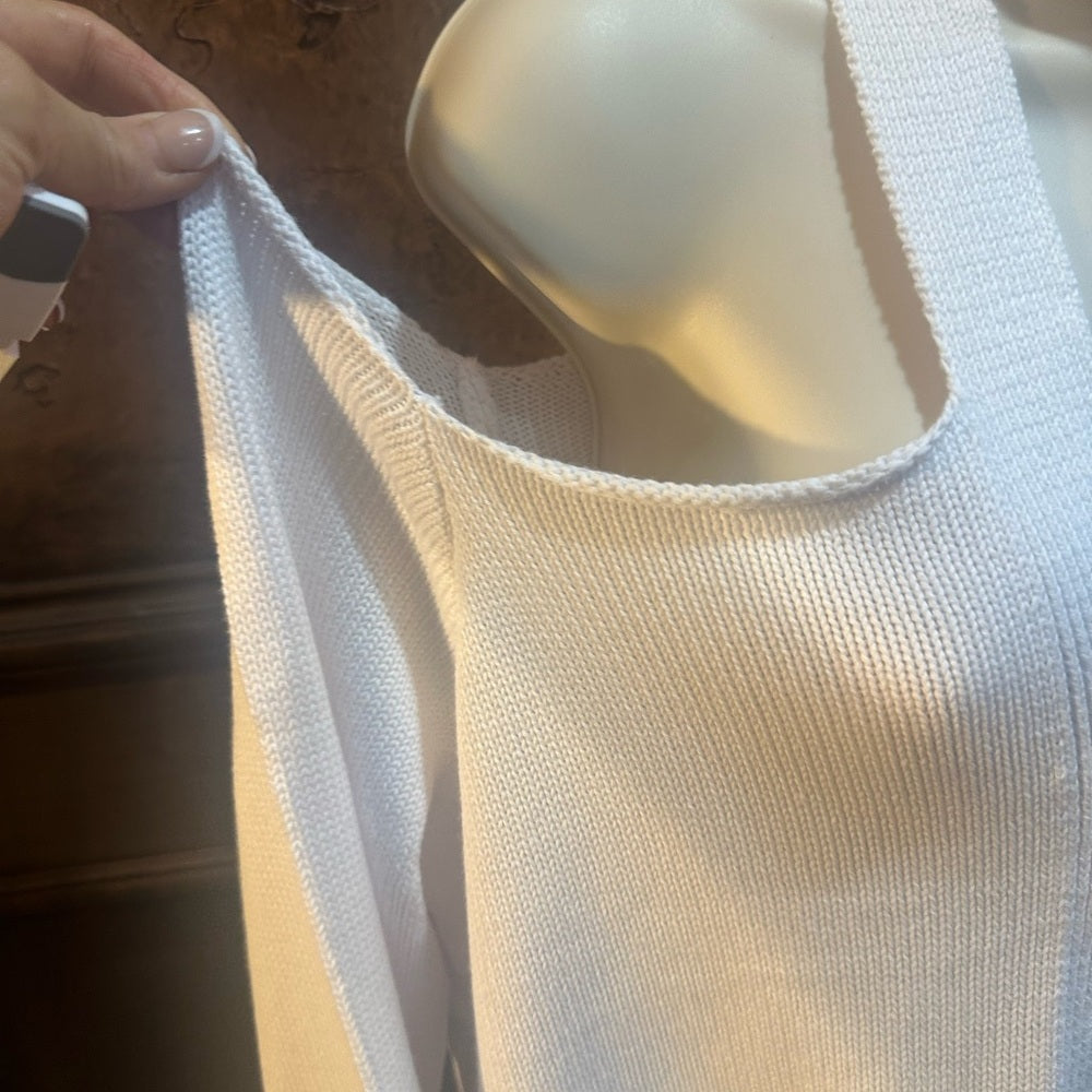 NWT SIZE L 525 America Off-Shoulder White Sweater