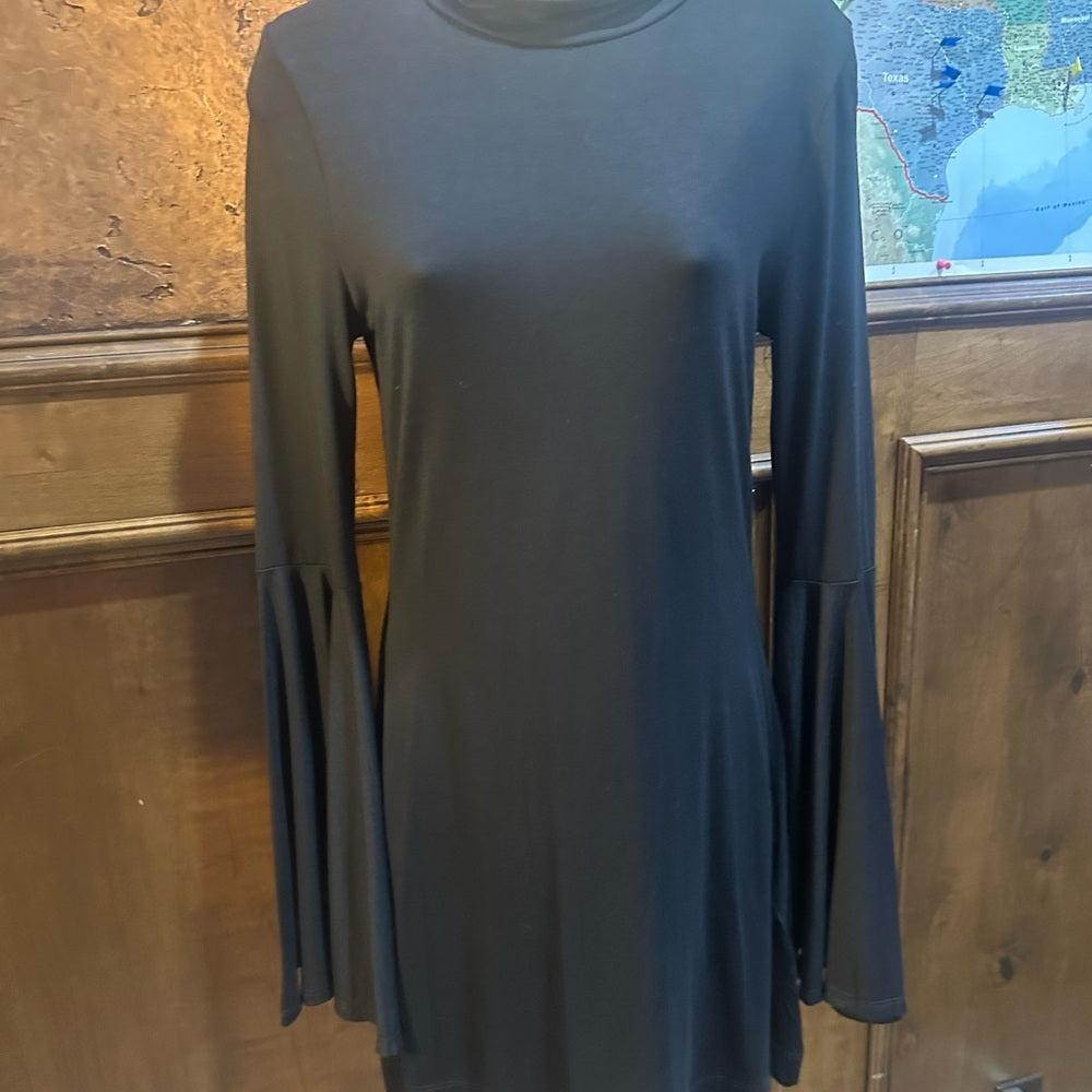 NWOT SIZE S/P Free People Elegant Black Flare Sleeve Dress