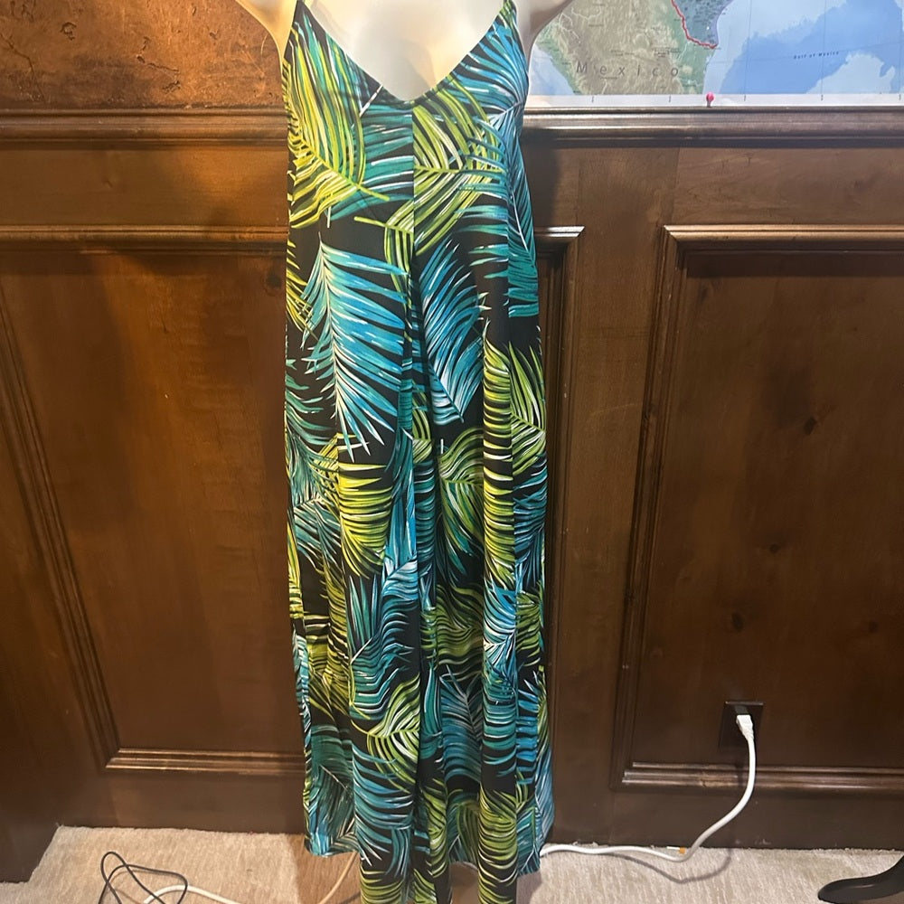 NWT SIZE S WILL FIT UP TO A L Easel Leaf Pattern Jumpsuit - Green and Blue