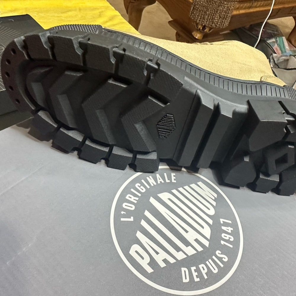 418.NEW SIZE 9 Palladium Tan and Black Ankle Boots Stylish Durable Footwear