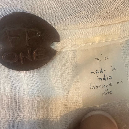 SIZE S/M OVERSIZED Free People Ivory Pleated Crop Top