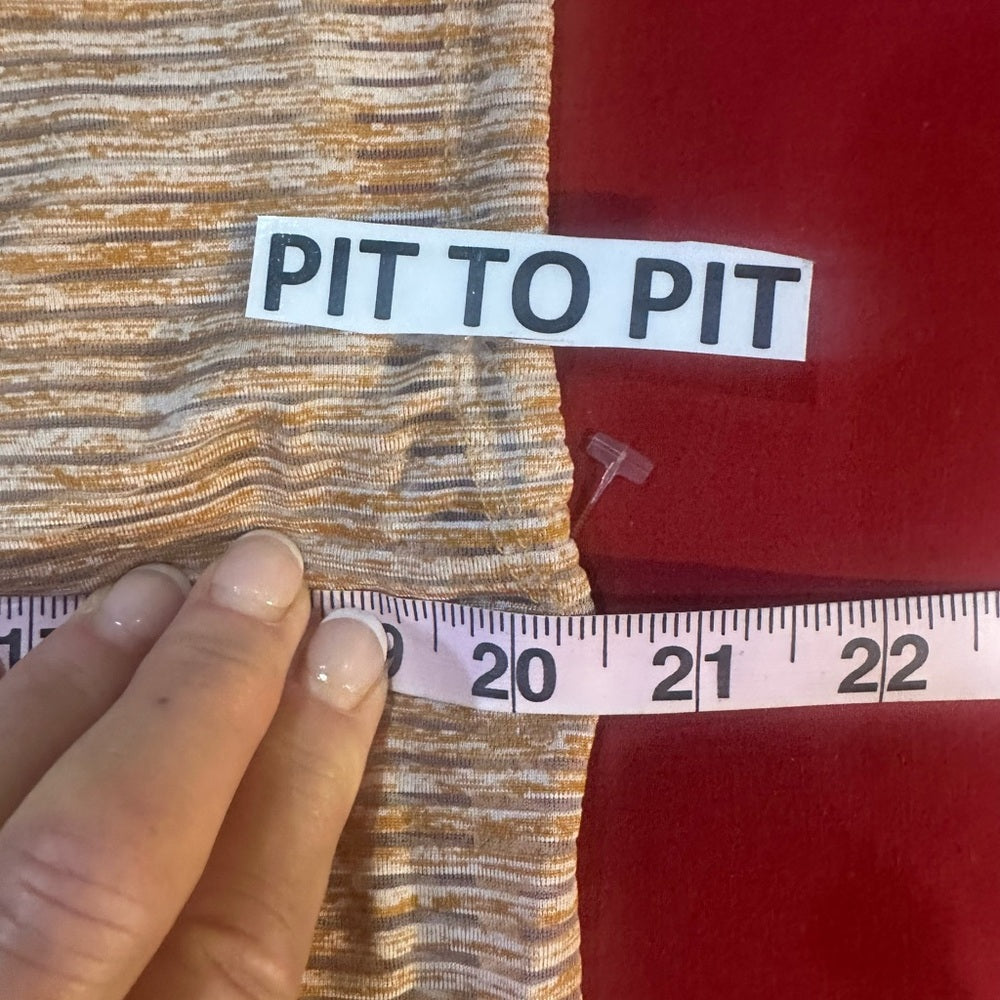 NWOT SIZE M FP Movement by Free People Dual-Tone Crop Top