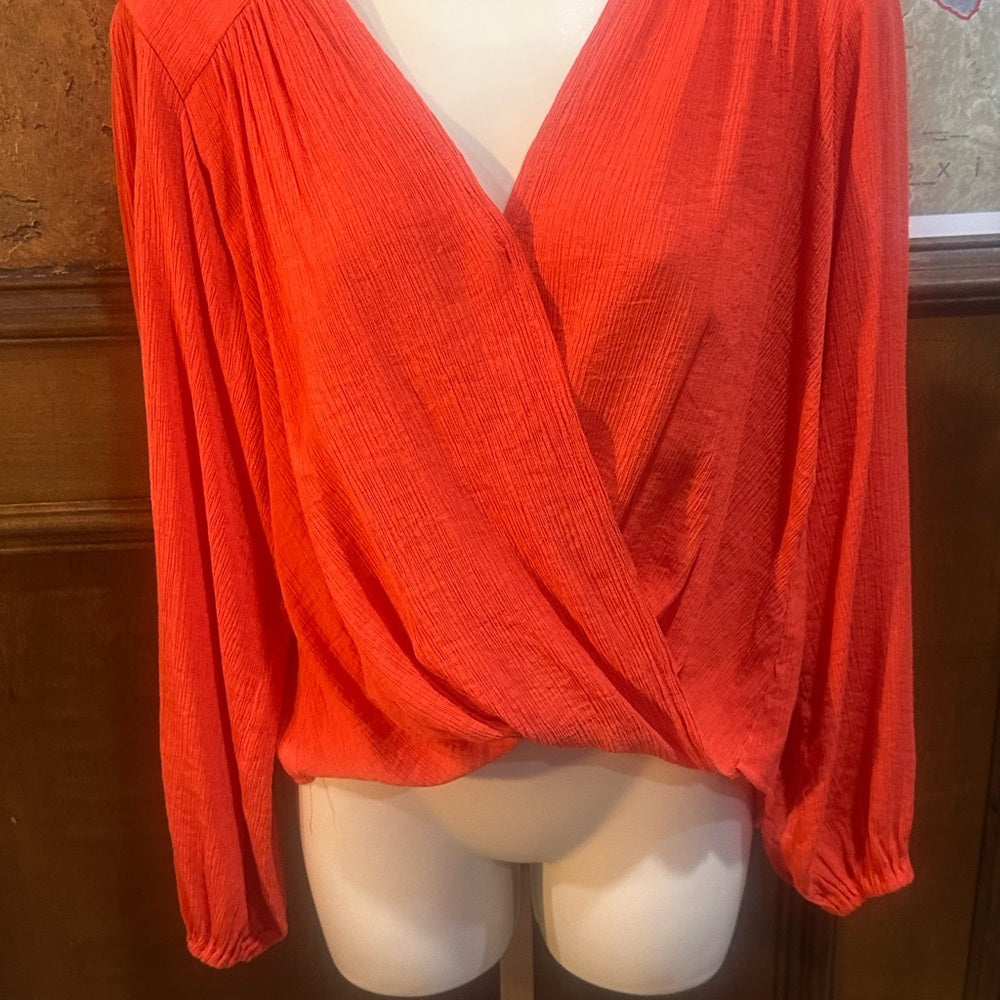 NWOT SIZE XS OVERSIZED WILL FIT UP TO A L Free People Vibrant Red Wrap Blouse
