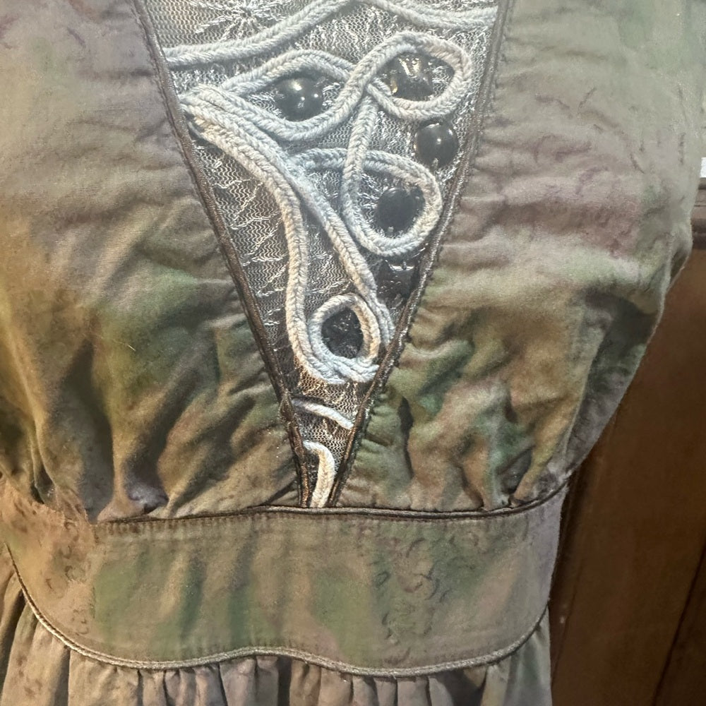 SIZE 8 Free People Green Sleeveless Mini Dress with Front Detail