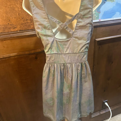 SIZE 8 Free People Green Sleeveless Mini Dress with Front Detail