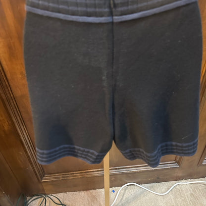 NWT SIZE M Sundays Navy Blue Women's Bermudas